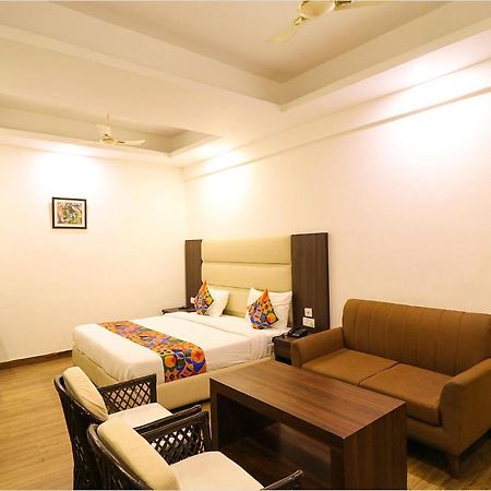 Hotel Bel Morris New Delhi Extérieur photo